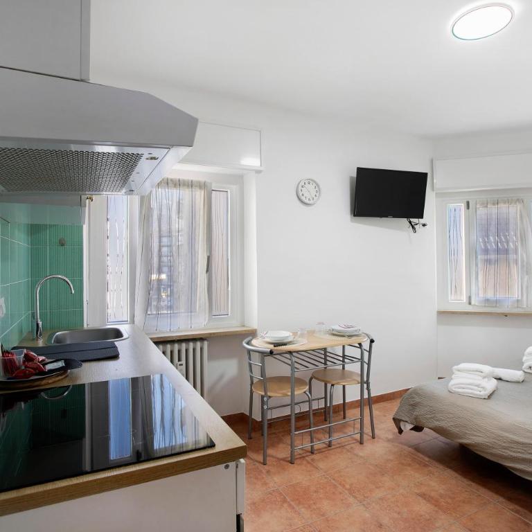 Maison Étoile - Appartamento Luna - Monolocale con Vista Montagna - 2