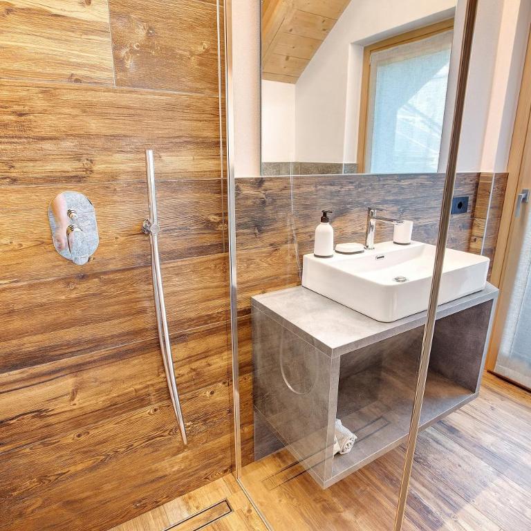 Olympic Chalet 12 - Appartamento Superior con 1 Camera da Letto e Balcone - 16
