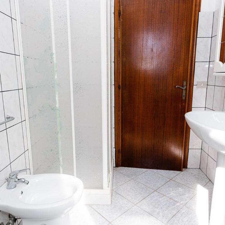 Malamuri 4 sun vacanze - Appartamento Deluxe con 2 Camere da Letto e Vista Giardino - 14