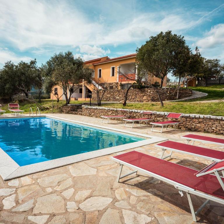 Malamuri 4 sun vacanze - Appartamento Deluxe con 2 Camere da Letto e Vista Giardino - 1