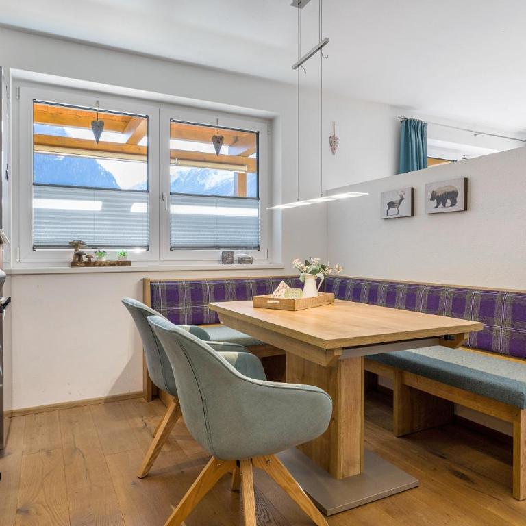 Ferienwohnung Edelstein - Apartment mit 3 Schlafzimmern und Bergblick - 7