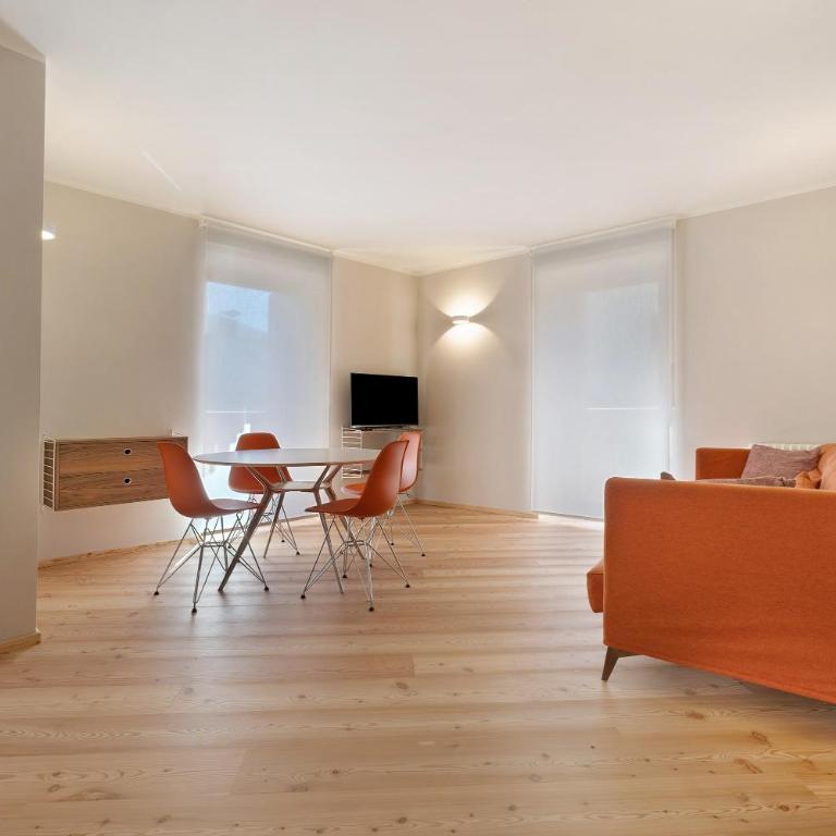 Palazzo Righi - Two-Bedroom Deluxe Apartment with Balcony - 1