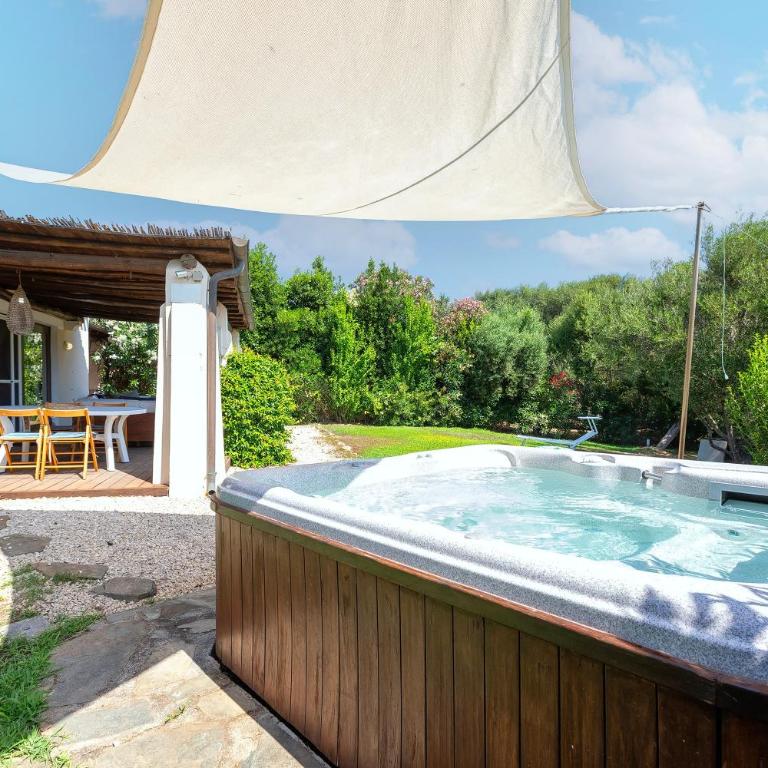 Villa Medit - Two-Bedroom House - 1
