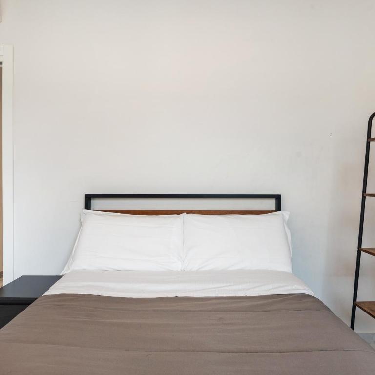 Luxury Apartments Napoli Lungomare - Appartamento Deluxe con 2 Camere da Letto e Balcone - 17