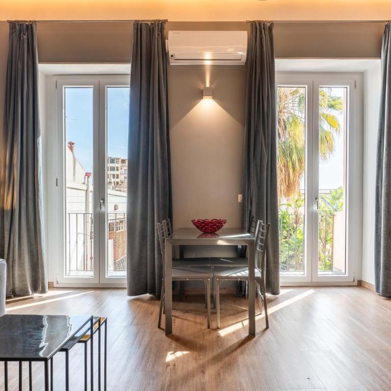Myo Apt Cagliari Charming House - Superior One-Bedroom Apartment with Balcony - 22