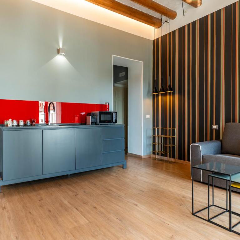 Myo Apt Cagliari Charming House - Superior One-Bedroom Apartment with Balcony - 5
