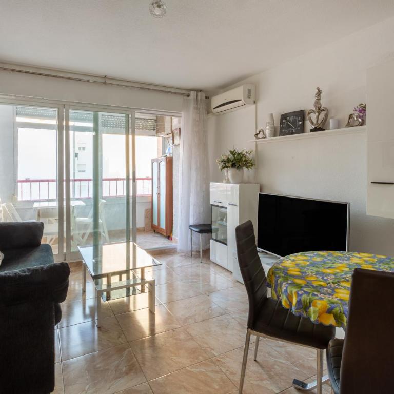 Mtsrat8 - One-Bedroom House - 9