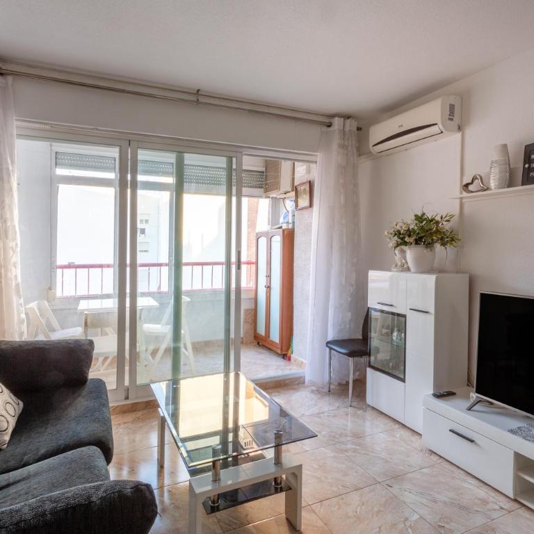 Mtsrat8 - One-Bedroom House - 2