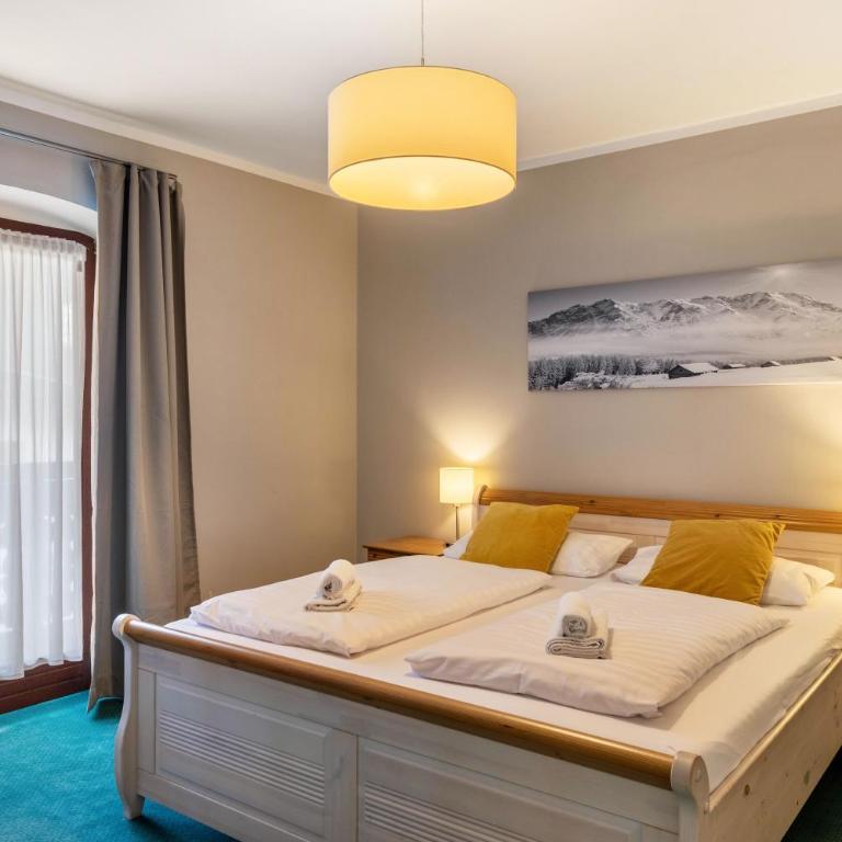 Chalet Sonneck - Seefeld - Standard Zimmer mit Queensize-Bett - 2