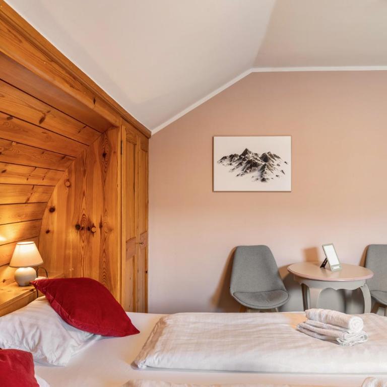 Chalet Sonneck - Seefeld - Standard Zimmer mit Queensize-Bett - 6