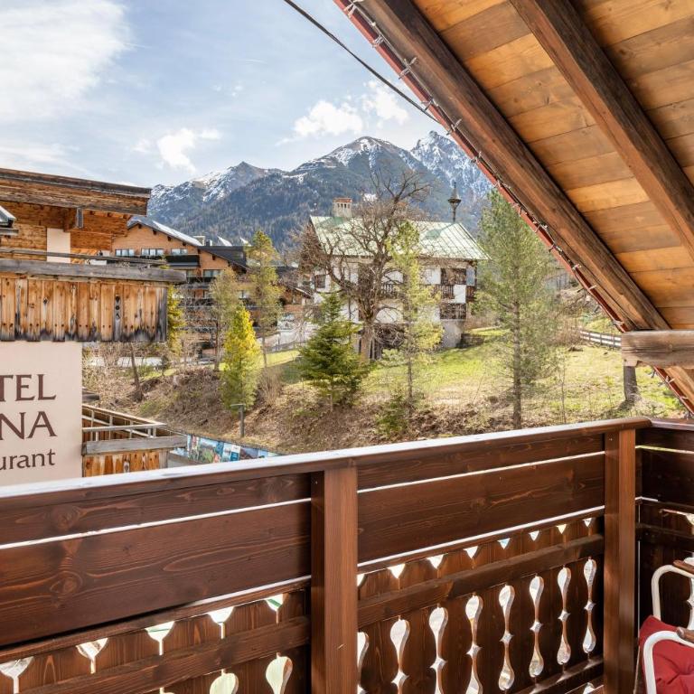 Chalet Sonneck - Seefeld - Standard Zimmer mit Queensize-Bett - 12