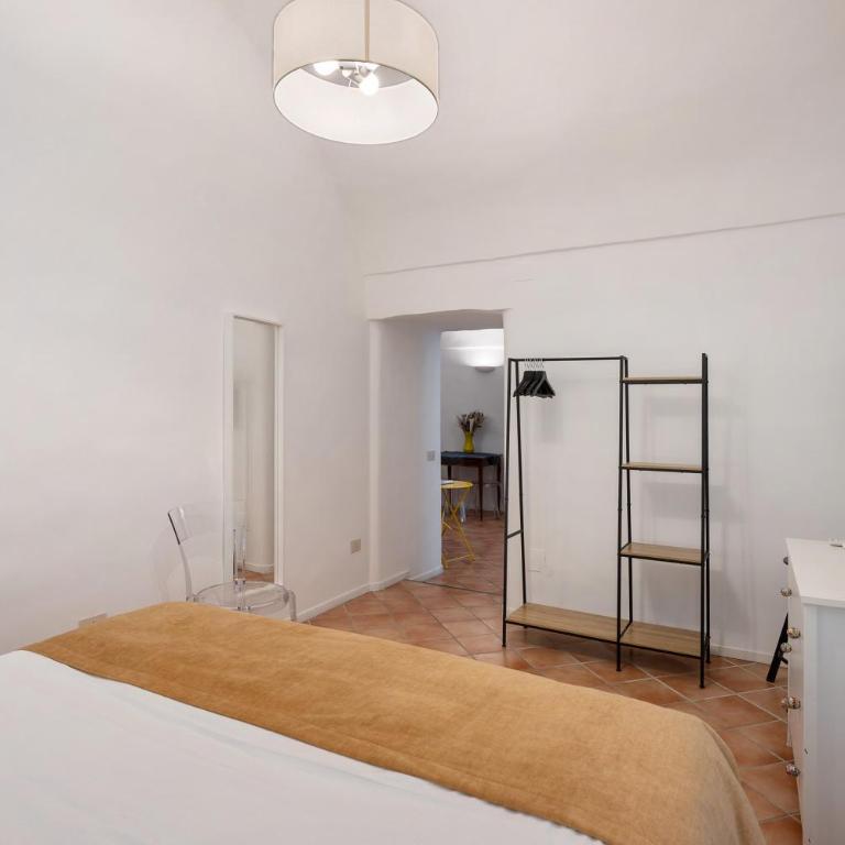 Accogliente dimora a Napoli centro - Appartamento Superior con 1 Camera da Letto e Balcone - 9
