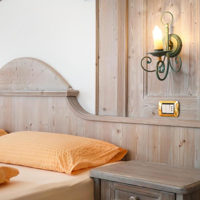 Casa Li Roina n 43 - Two-Bedroom Deluxe Apartment with Balcony - 10