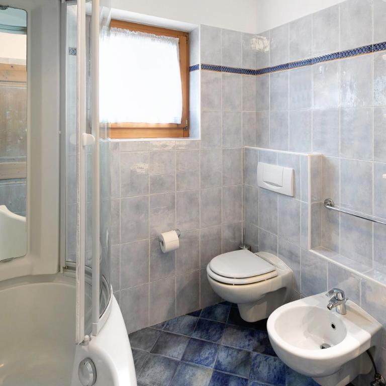 Casa Li Roina n 43 - Two-Bedroom Deluxe Apartment with Balcony - 18