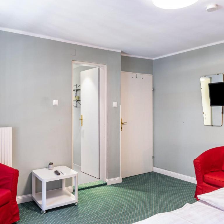 Chalet Sonneck - Seefeld - Standard Zimmer mit Queensize-Bett - 6