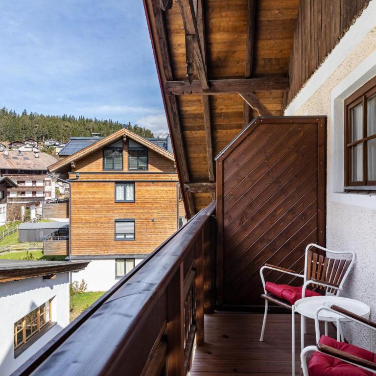 Chalet Sonneck - Seefeld - Standard Zimmer mit Queensize-Bett - 1