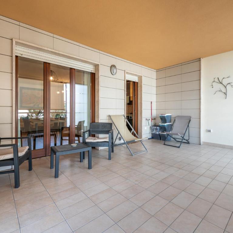 Casa Paola - Appartamento Deluxe con 2 Camere da Letto e Balcone - 22