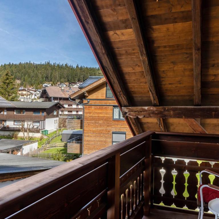 Chalet Sonneck - Seefeld - Standard Zimmer mit Queensize-Bett - 1