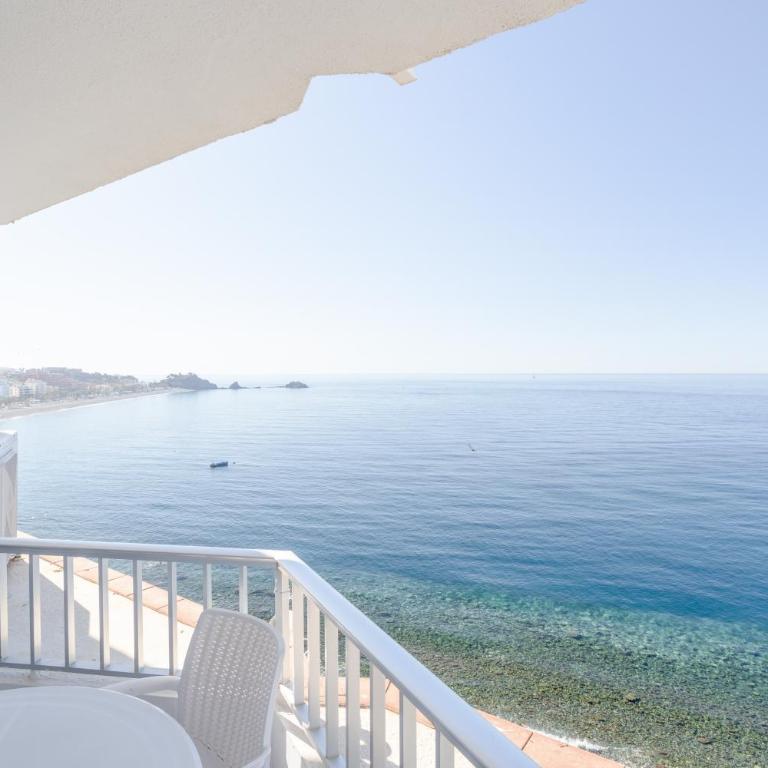 Ramos 10 with garage in Almuñecar - Apartamento Deluxe de 2 dormitorios con vistas al mar - 25