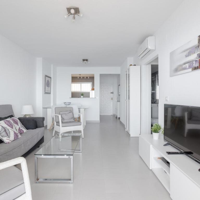 Ramos 10 with garage in Almuñecar - Apartamento Deluxe de 2 dormitorios con vistas al mar - 4