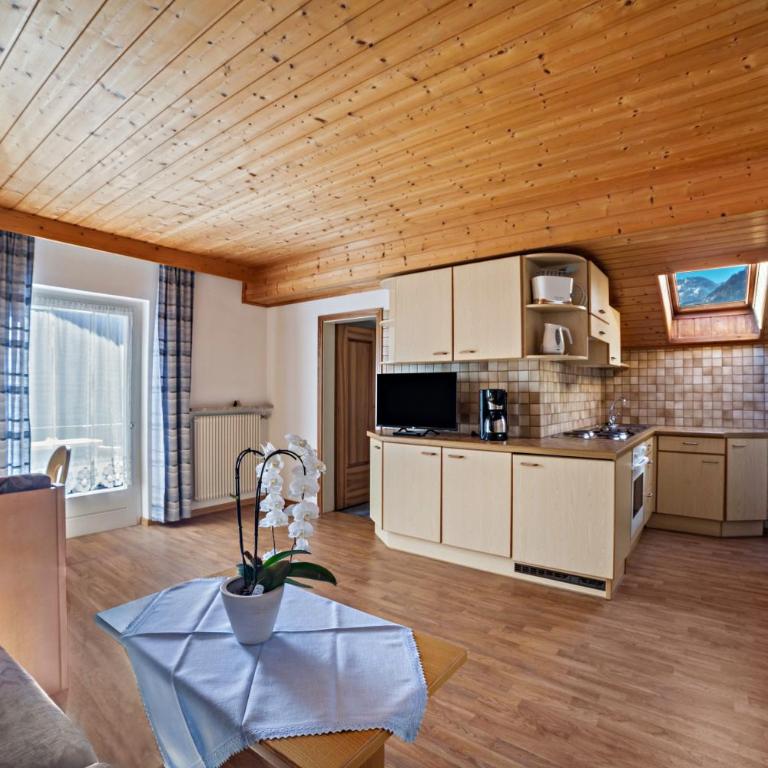 Residence Pichler Apartment 5 - Apartamento Superior de 1 dormitorio con balcón - 7