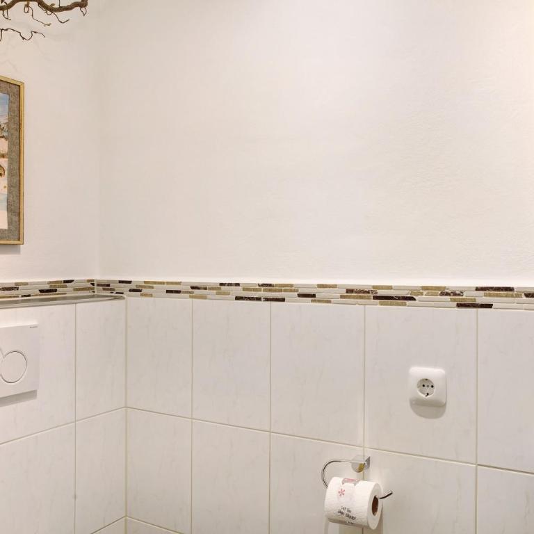 Ferienwohnung Zugspitzblick - Deluxe-Apartment mit 2 Schlafzimmern und Gartenblick - 21