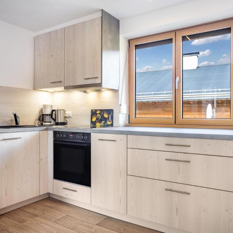 Gästehaus Vogler Oberstdorf-Kornau - Superior Apartment mit 1 Schlafzimmer und Balkon - 7