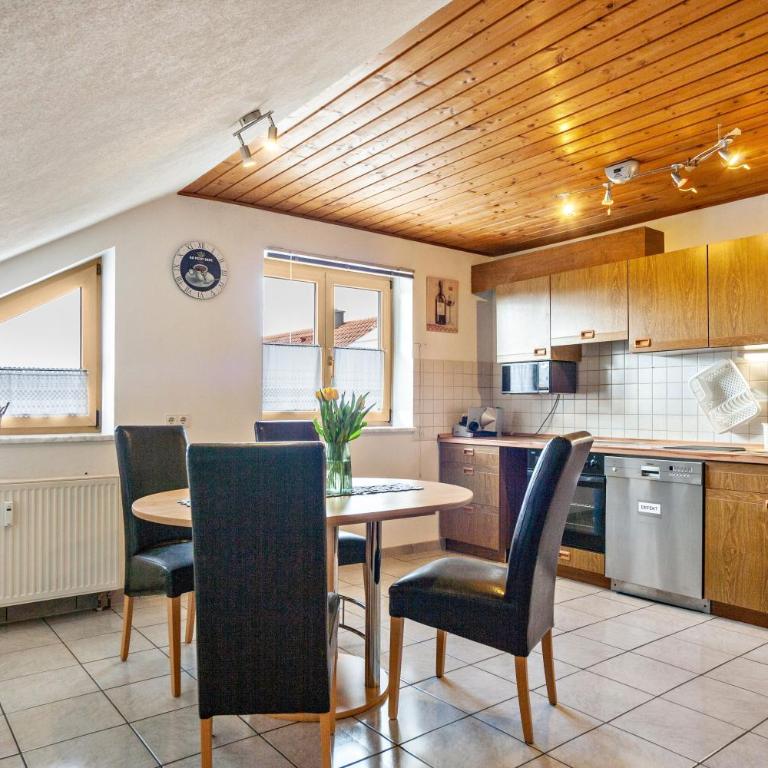 Ferienwohnung Sonja - Deluxe-Apartment mit 2 Schlafzimmern und Gartenblick - 10