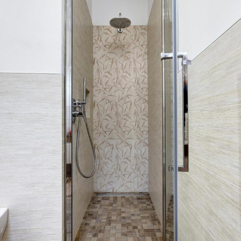 Rustico Spagnol 1 - Appartamento Deluxe con 2 Camere da Letto e Vista Giardino - 31