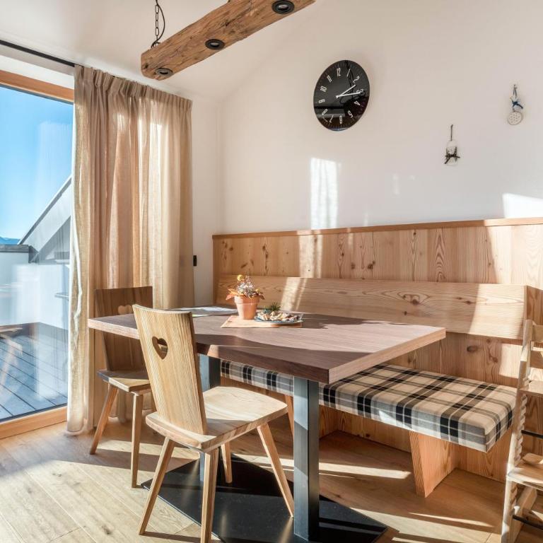 Guntschöllerhof Hochwart - Appartamento Deluxe con 2 Camere da Letto e Vista Giardino - 4