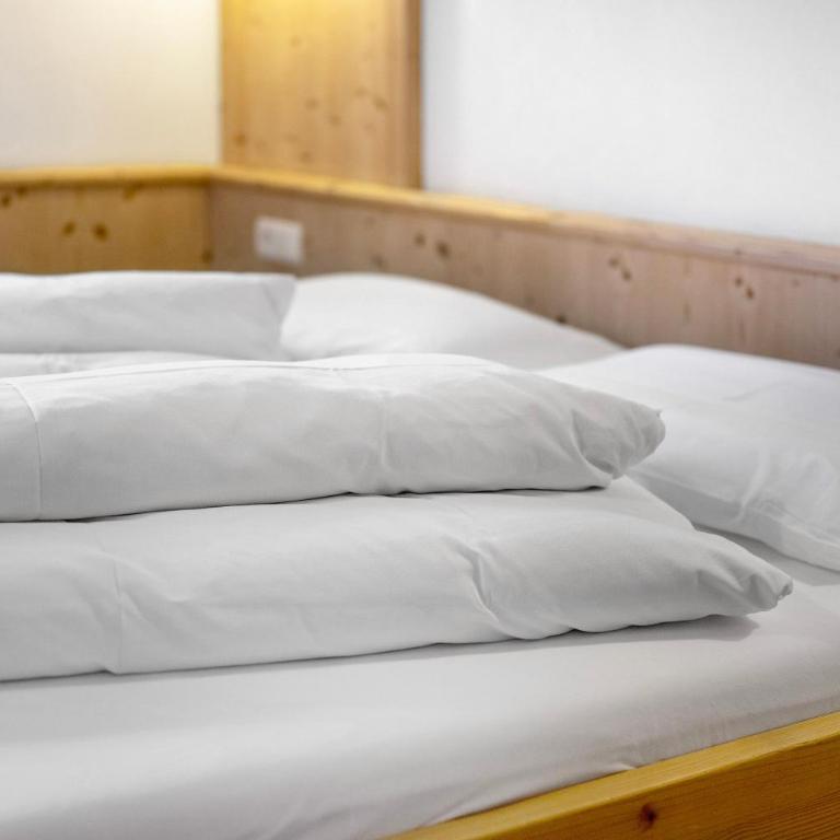 Apartments Antersi Robbi - Appartamento Deluxe con 2 Camere da Letto e Vista Giardino - 16