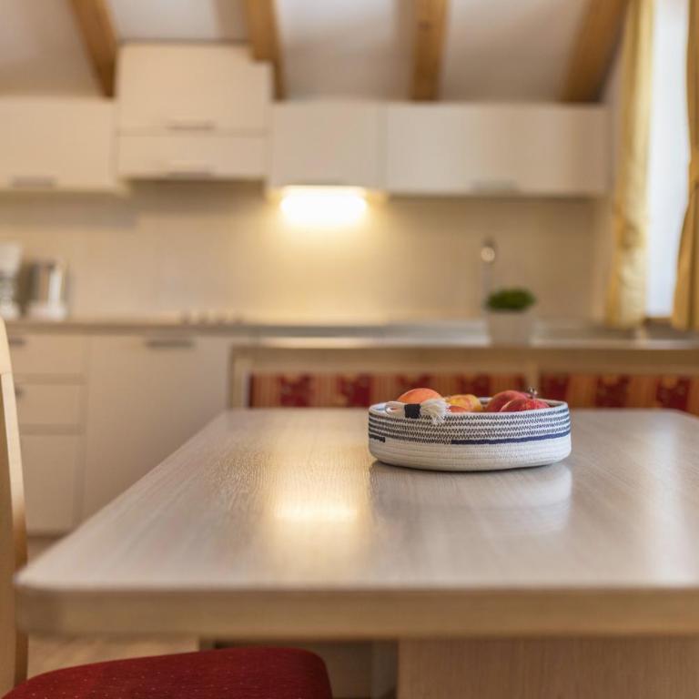Runcac Apt Rit - Appartamento Deluxe con 2 Camere da Letto e Vista Giardino - 10