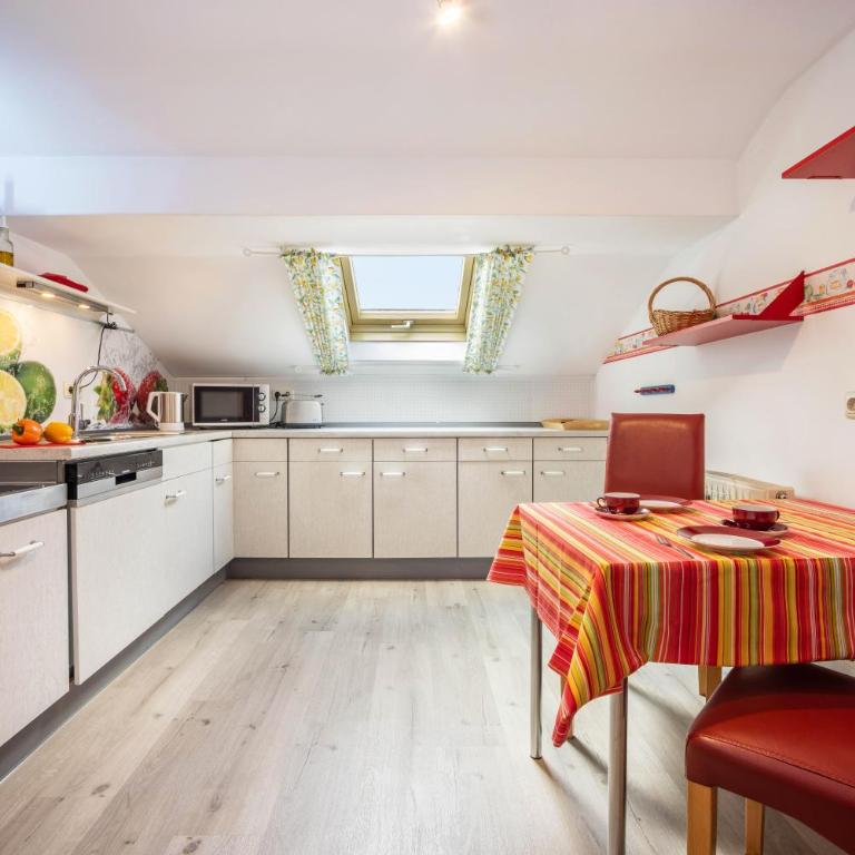 Ferienwohnung Bamberger Gipfelblick - Deluxe-Apartment mit 2 Schlafzimmern und Gartenblick - 10