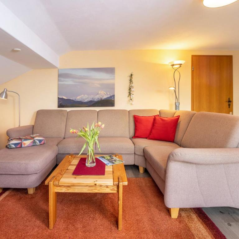 Ferienwohnung Bamberger Gipfelblick - Deluxe-Apartment mit 2 Schlafzimmern und Gartenblick - 2