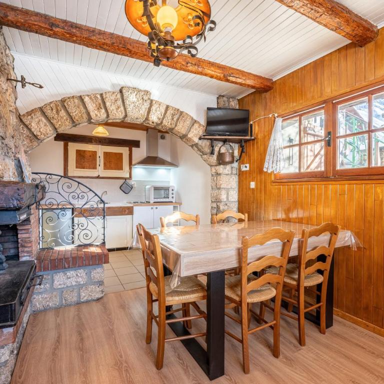 Chalet -Les Aiguilles- rdc - Appartement 1 Chambre avec Jardin - 4