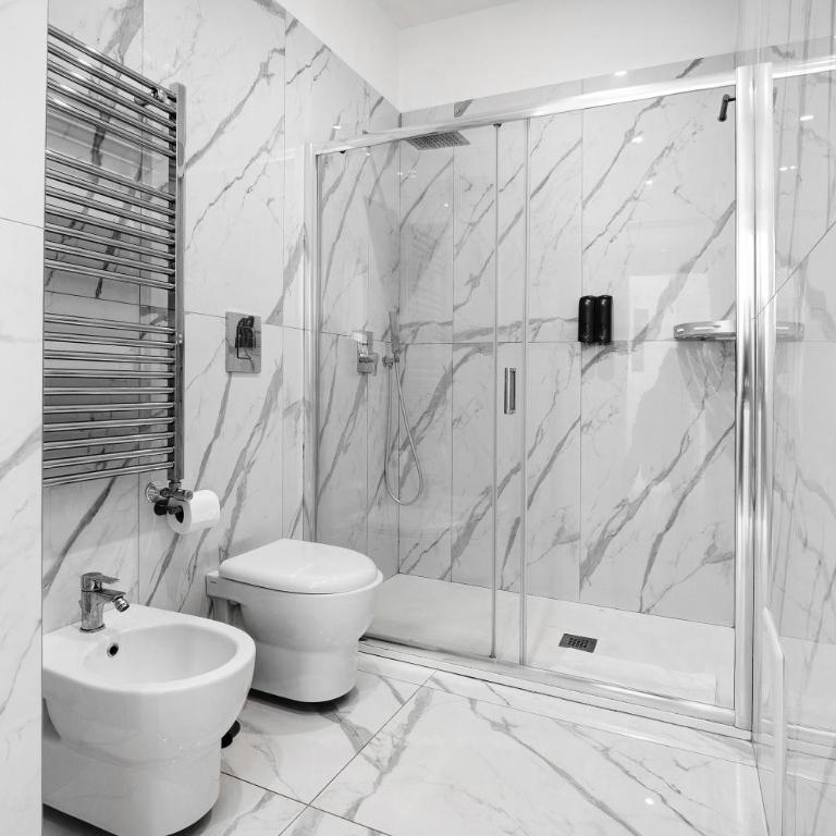Luxury Apartments Napoli Lungomare - Appartamento Superior con 1 Camera da Letto e Balcone - 19