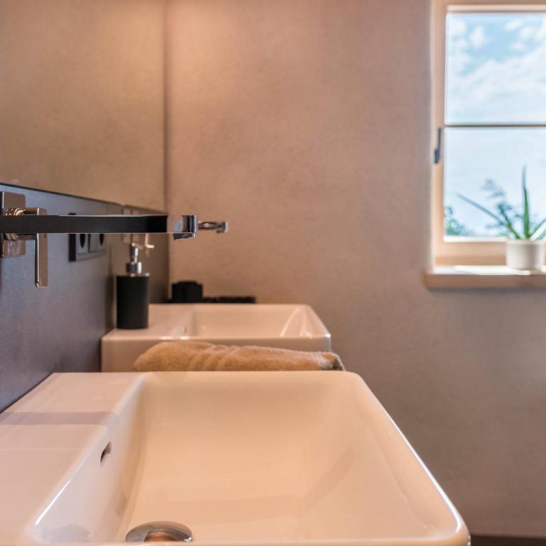 Egger an der Lahn - Apt Dolomiten - Two-Bedroom Deluxe Apartment with Garden View - 19