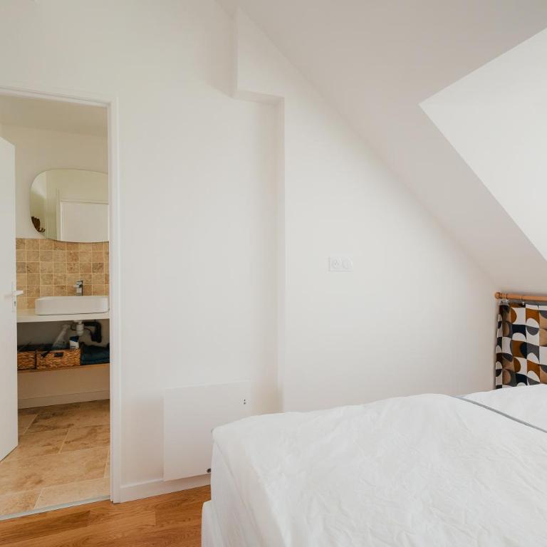 Logement calme proche centre ville - Apartamento con ducha - 12