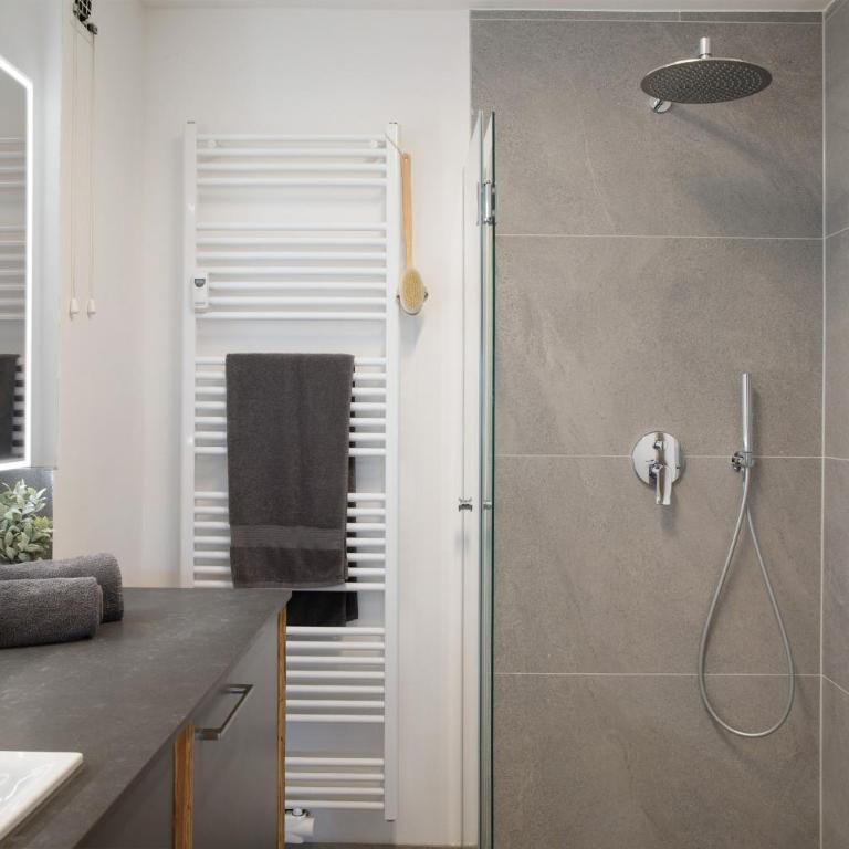 Ferienwohnung Pfingstrose - Two-Bedroom Deluxe Apartment with Garden View - 21