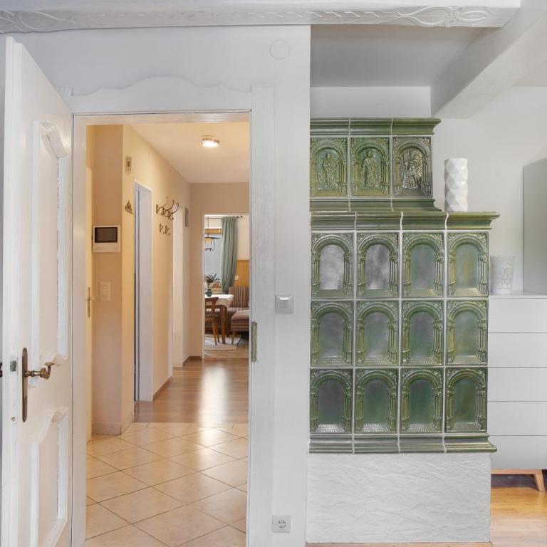 Ferienwohnung Pfingstrose - Two-Bedroom Deluxe Apartment with Garden View - 18
