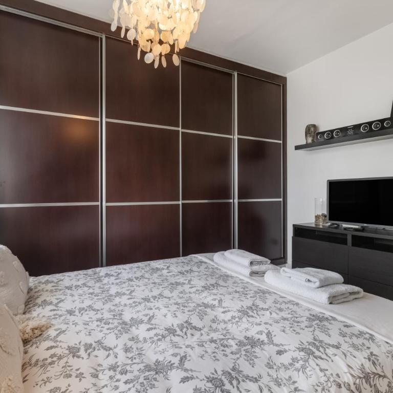 El Rosario la Carihuela - Apartamento Deluxe de 2 dormitorios con vistas al jardín - 14