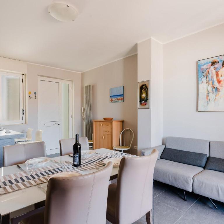 Casa vacanze Valentina a Otranto 5 posti - Appartamento Deluxe con 2 Camere da Letto e Balcone - 5