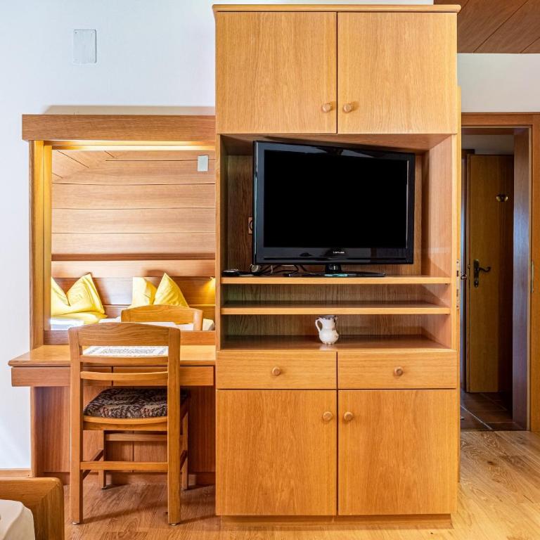 Cesa Soramurat Appartamento 5 6 - Appartamento Deluxe con 2 Camere da Letto e Vista Giardino - 21