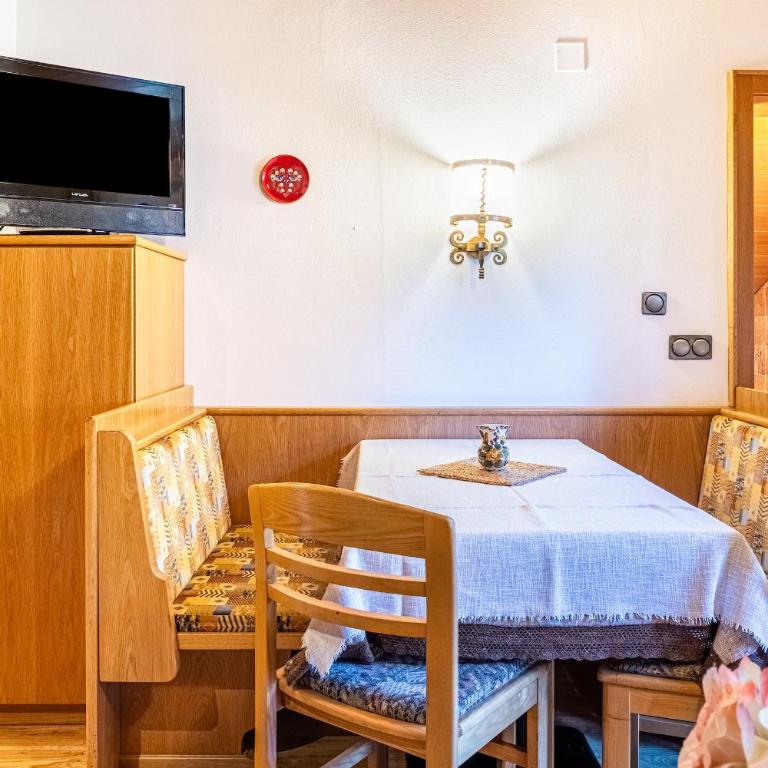 Cesa Soramurat Appartamento 5 6 - Appartamento Deluxe con 2 Camere da Letto e Vista Giardino - 7