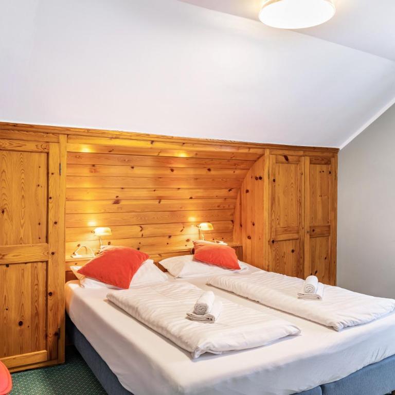 Chalet Sonneck - Seefeld - Standard Zimmer mit Queensize-Bett - 7