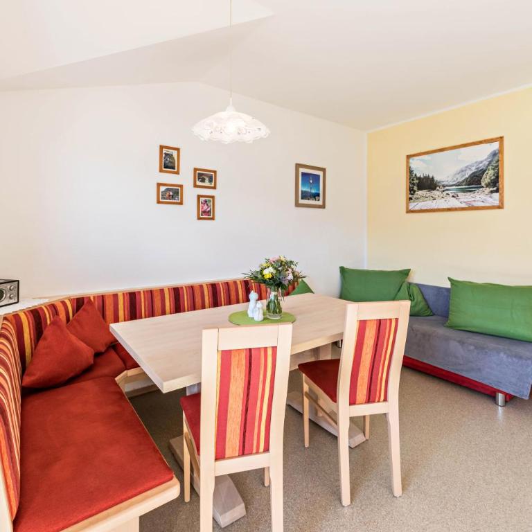 Ferienwohnung Jakob - Appartamento Deluxe con 2 Camere da Letto e Balcone - 10