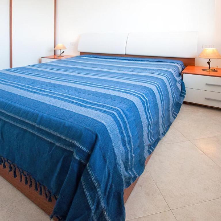 Royal - Two-Bedroom Deluxe Apartment with Ocean View - 17
