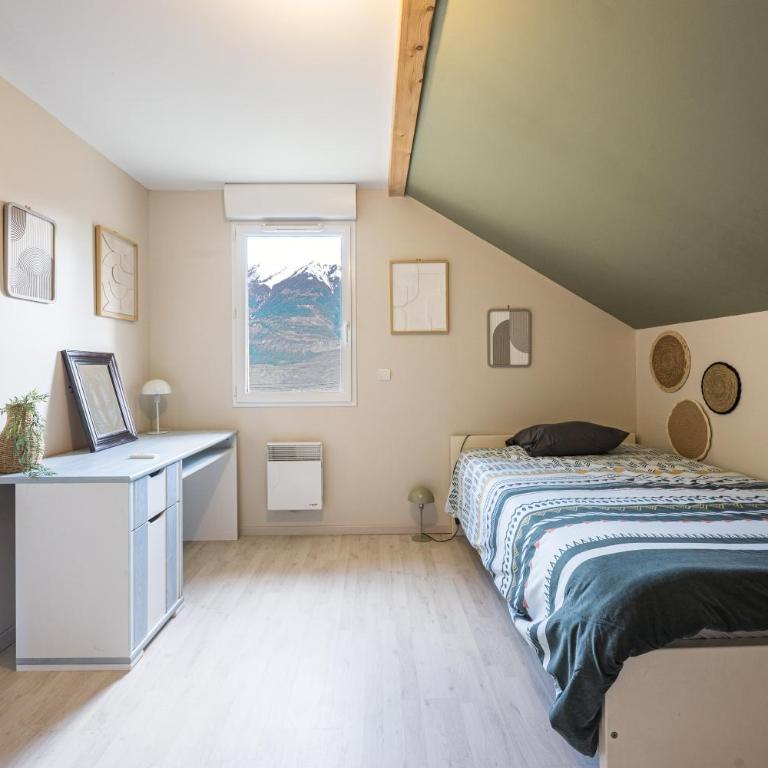 Maison jarrier ski , vélo - Villa - Vue sur Jardin - 23