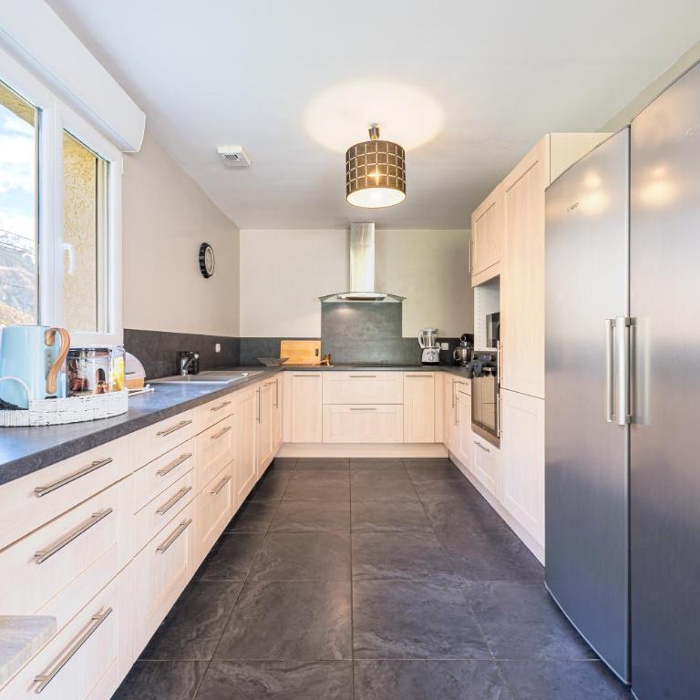 Maison jarrier ski , vélo - Villa - Vue sur Jardin - 8