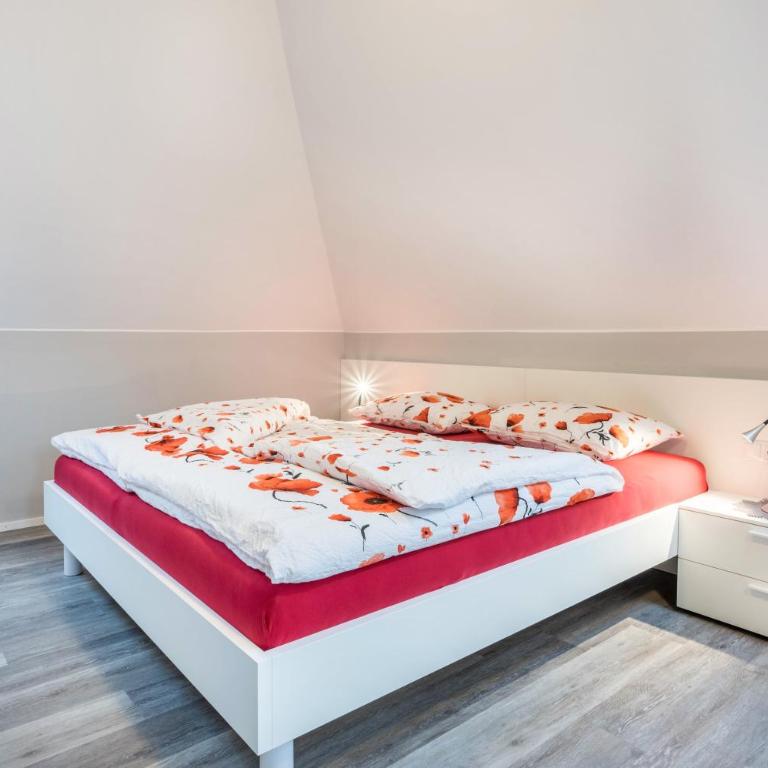Alpen Living - 2 Stock - Appartamento Deluxe con 2 Camere da Letto e Vista Giardino - 4
